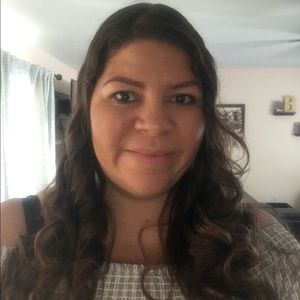 Meet your Posher, Stacy